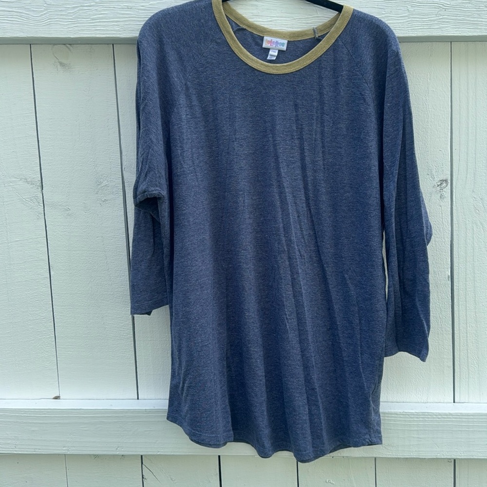 LuLaRoe Randy 3/4 sleeve baseball tee. 2XL. EUC